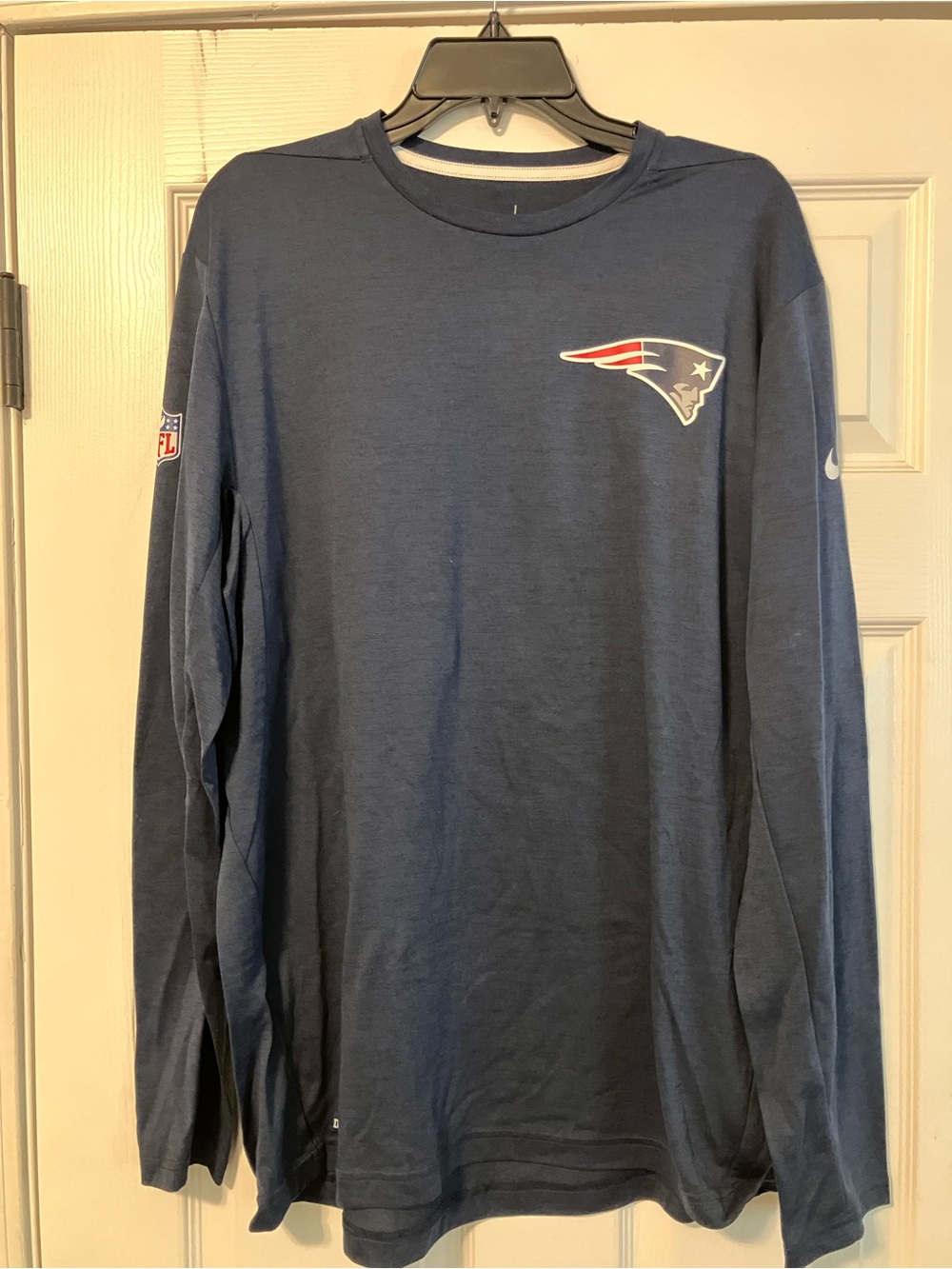 New England Patriots Nike Dri-Fit NFL On Field Long Sleeve Shirt Mens Size L